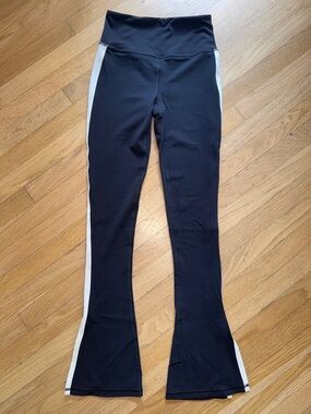 Athleta Black Leggings with White Side Stripe